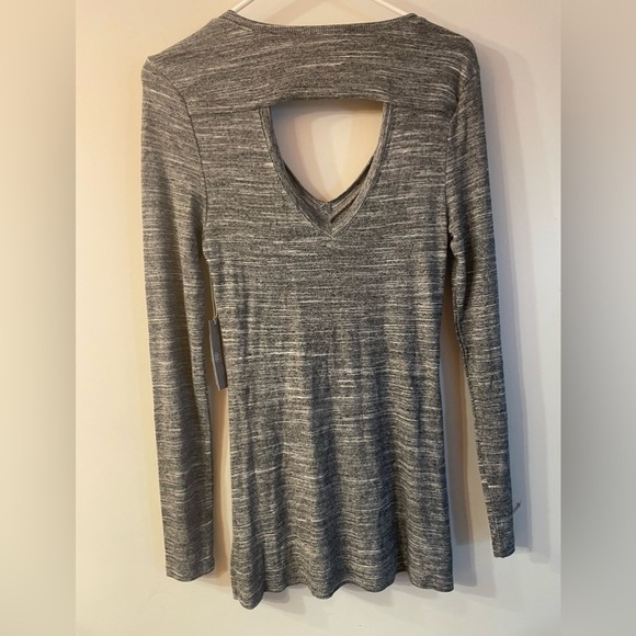 Tart Collection long sleeve knit top with key hole cutouts - Picture 2 of 5